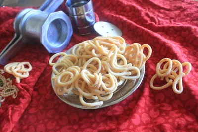 Thenkuzhal Murukku