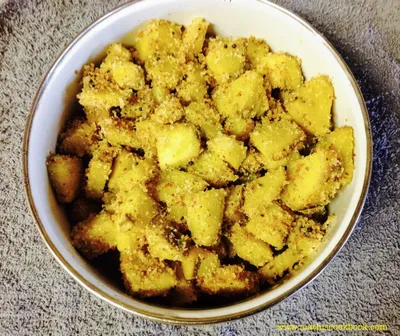 Vazhaikkai Poriyal